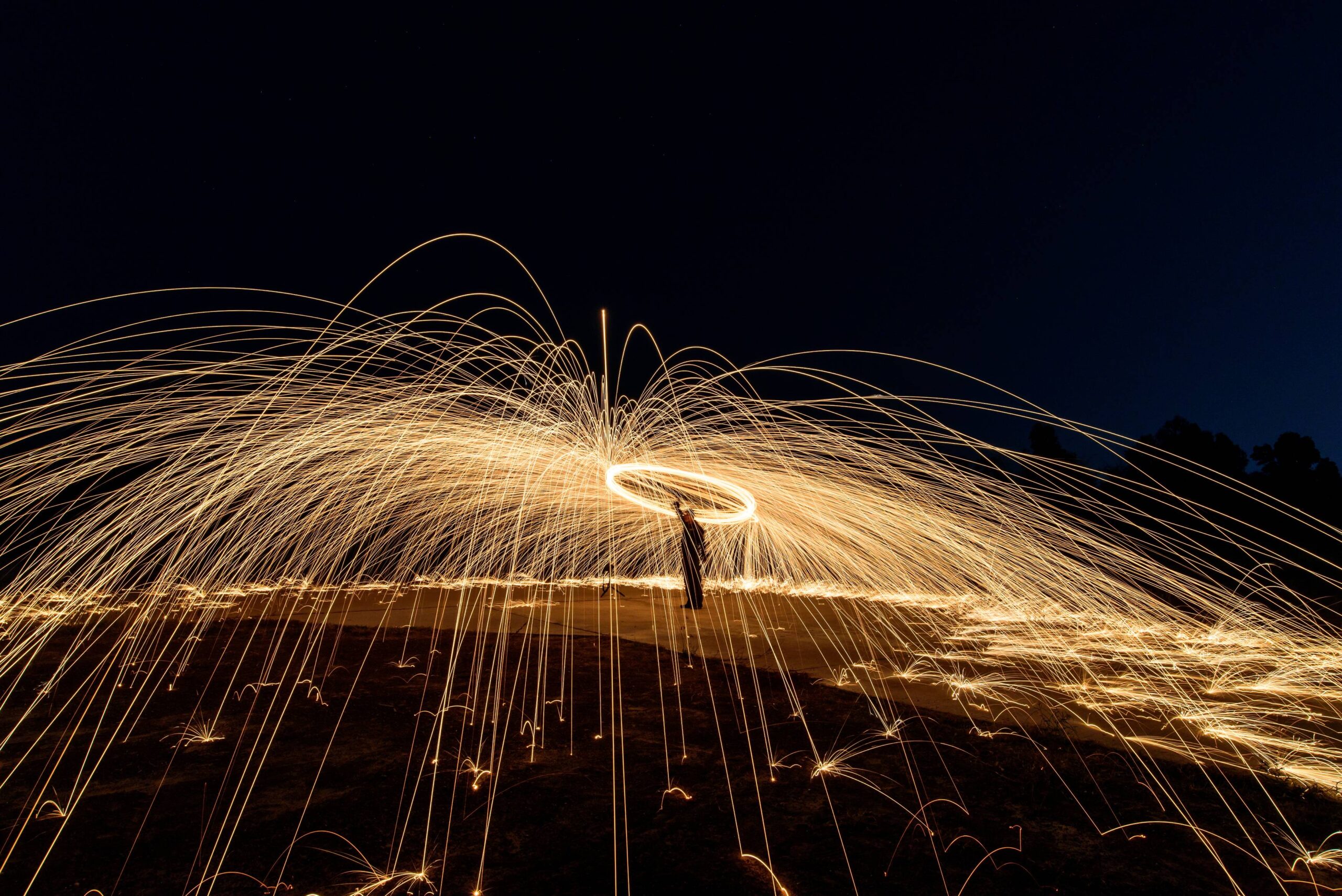 Sylwester i Nowy Rok: apel o rozwagę przy używaniu fajerwerków